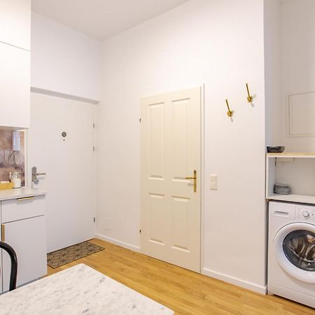 Gemuetliche Wohnung Nur 15 Minuten Ins Stadtzentrum Вена Экстерьер фото